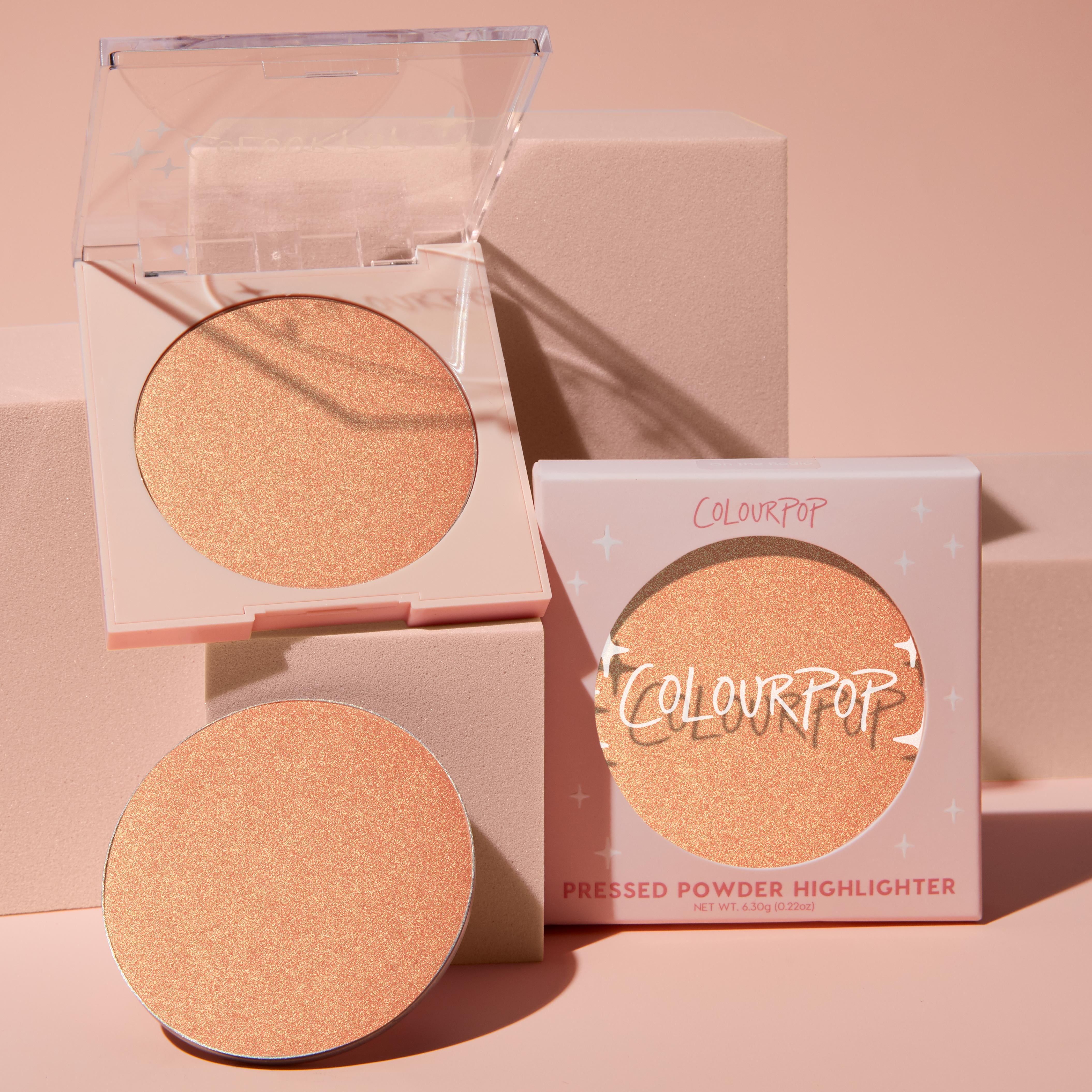 Silky Reflective Highlighter for Radiant Glow | Boombox