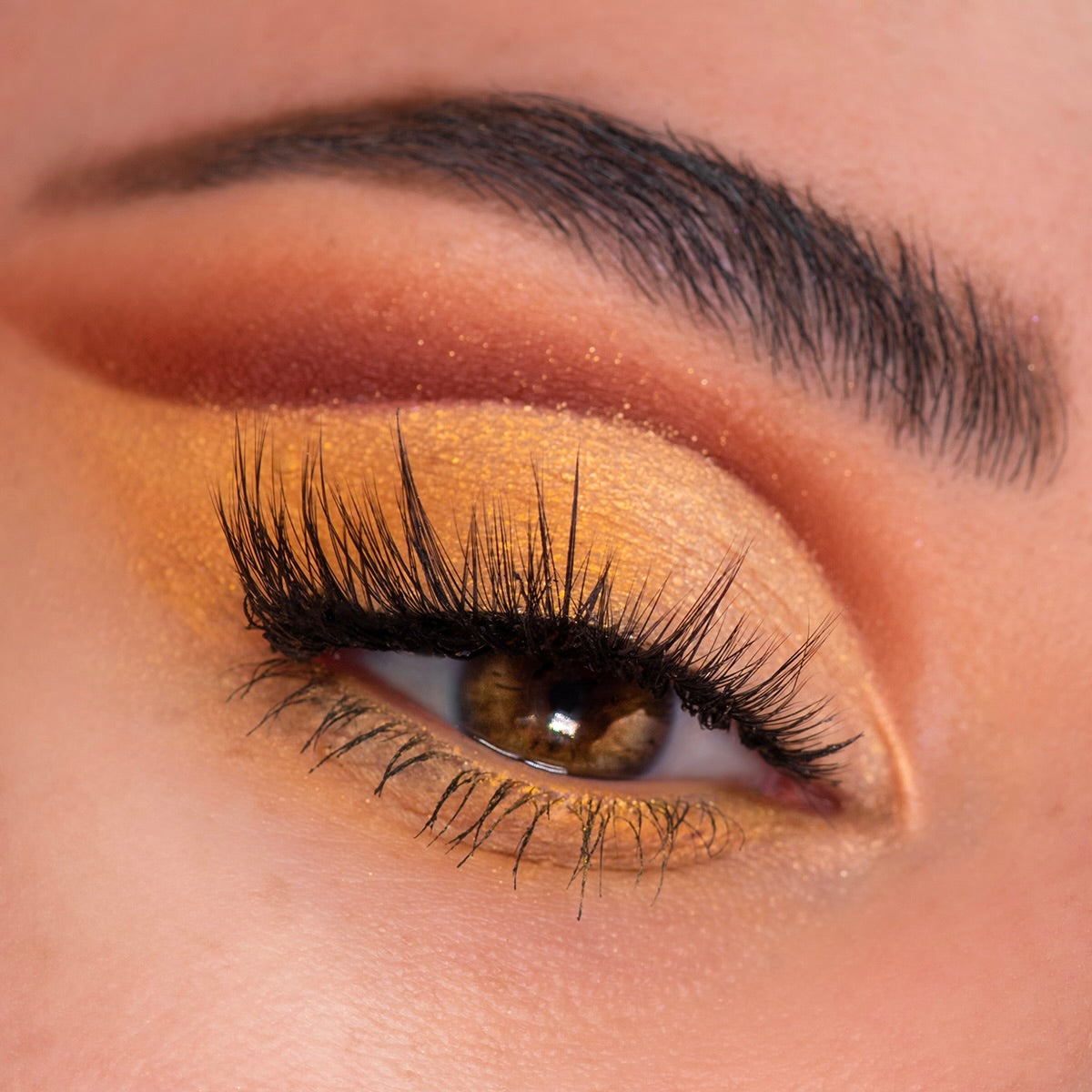 Honey-Inspired Eyeshadow Palette with Matte & Metallic Finishes | Sweet As Can Bee