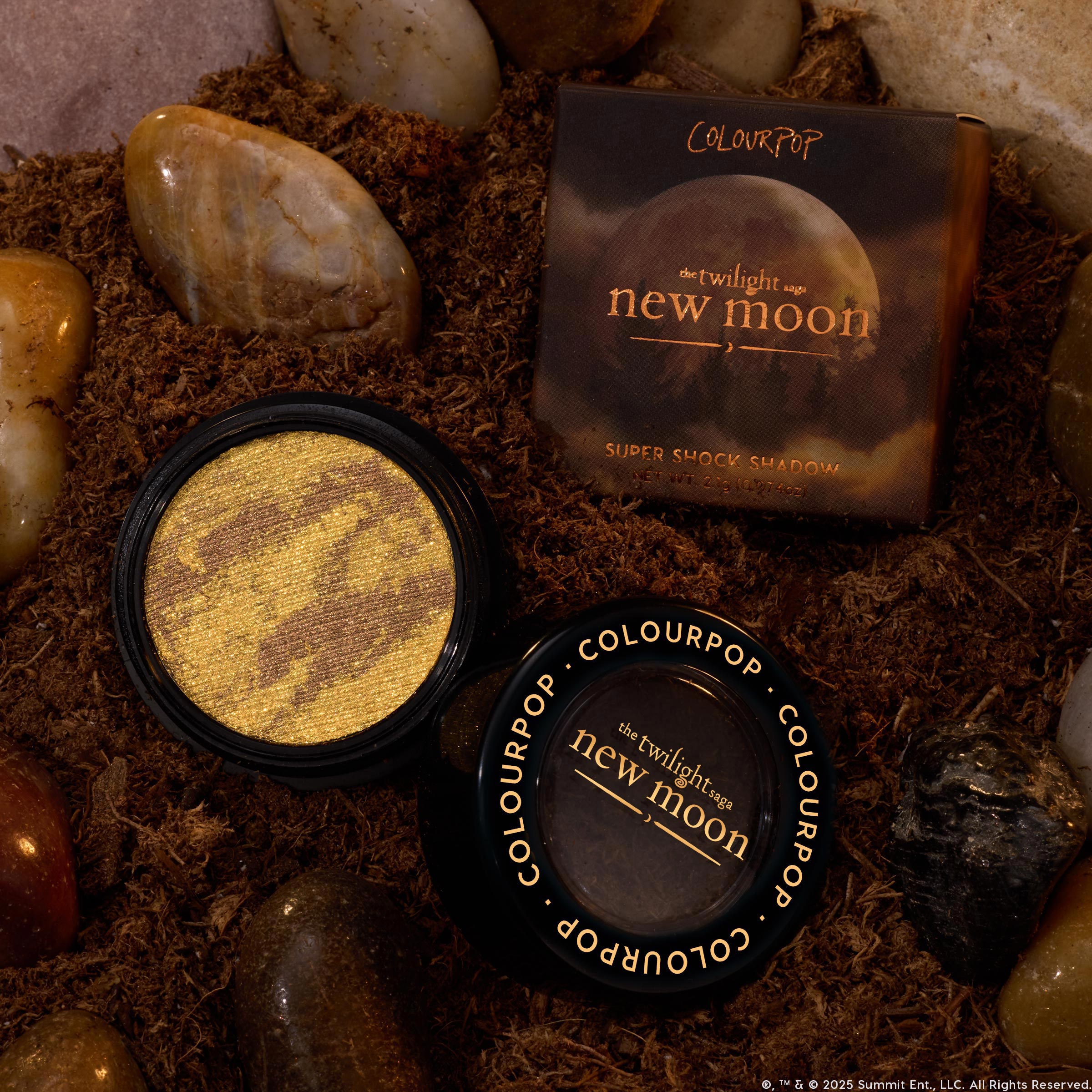Sparkling Crème-to-Powder Eyeshadow | We Won't Bite
