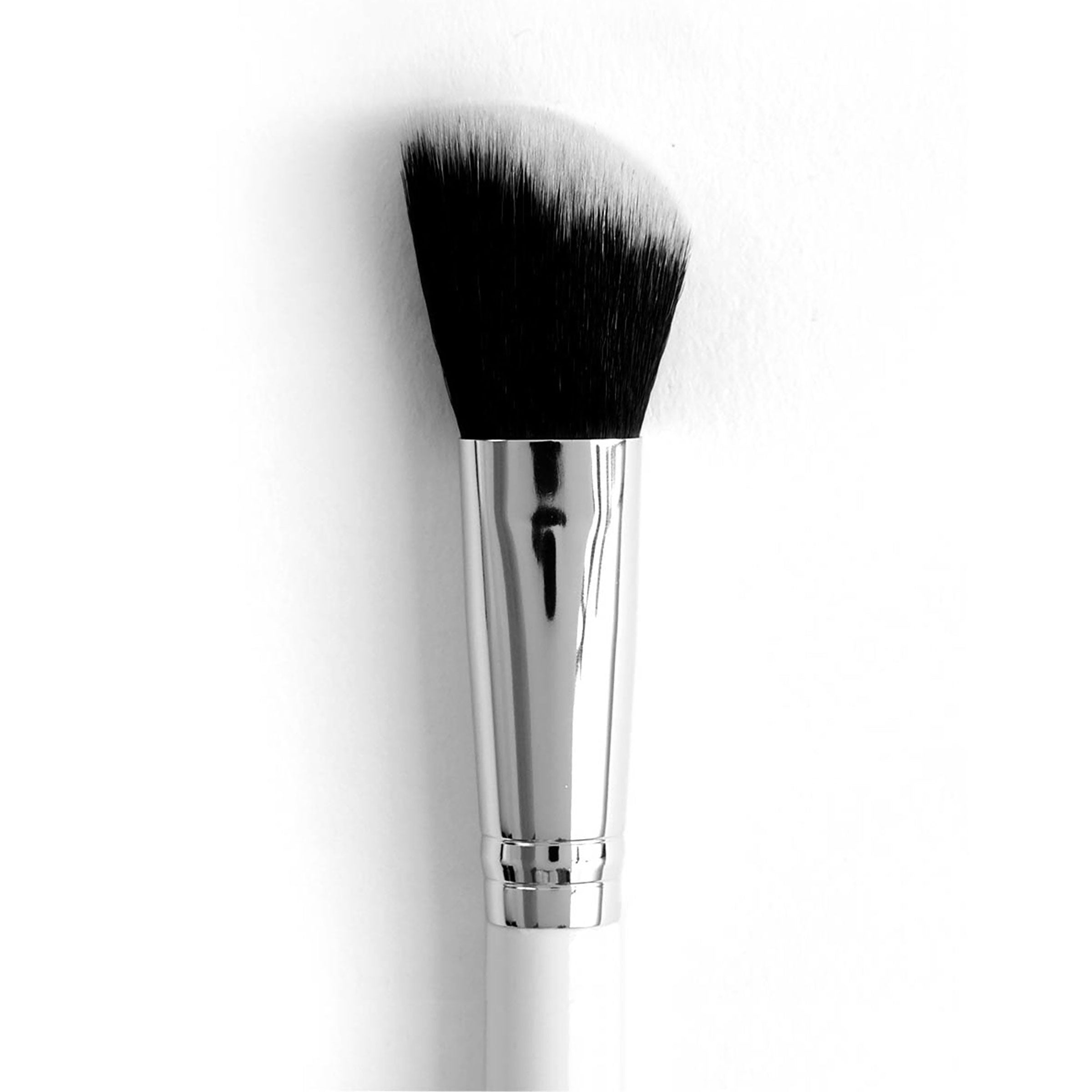 Angled Face Brush for Contouring & Blending | Soft Bristles