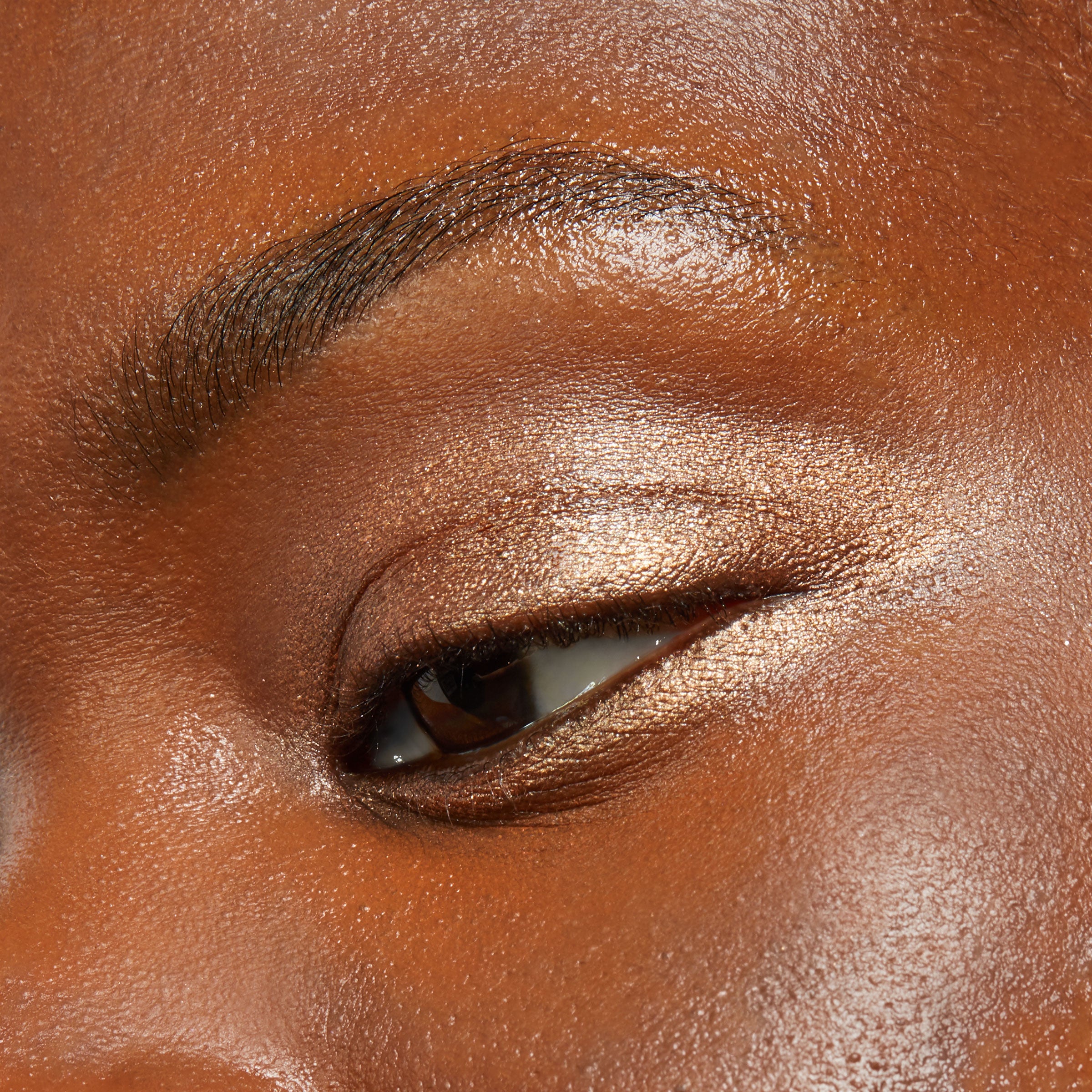Creamy Eyeshadow Stick for Long-Lasting Color | Walk of Fame